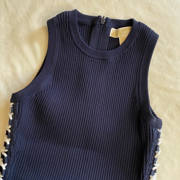 Michael Kors Ribbed Lace-up dress - Picture 8 of 11